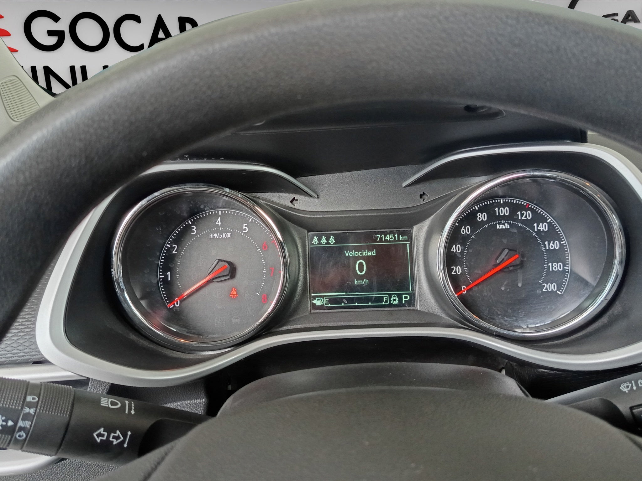 2024 Chevrolet Tracker VUD 5 pts. LT, 1.2T, TA, tela/piel, RA-17 (línea anterior)