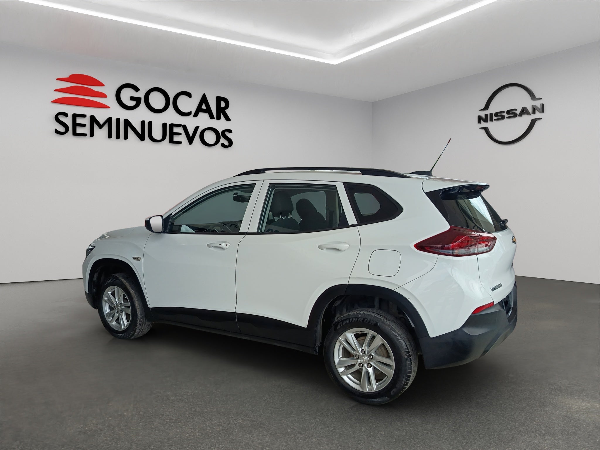 2024 Chevrolet Tracker VUD 5 pts. LT, 1.2T, TA, tela/piel, RA-17 (línea anterior)