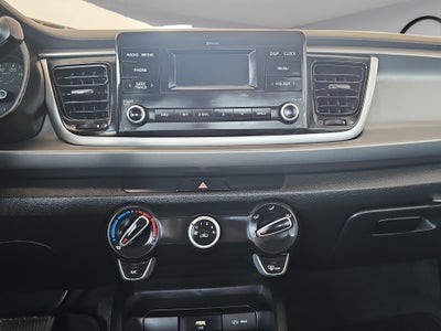 2022 Kia Rio L TA