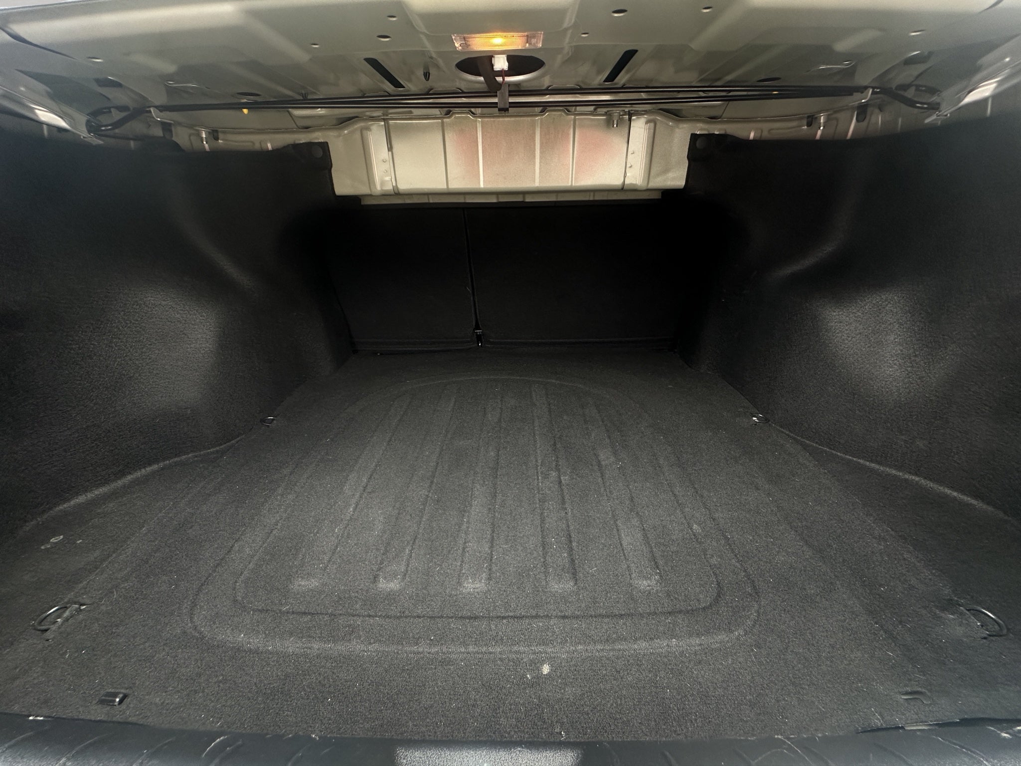 2024 Kia K3 4 pts. L, 1.6l, TA, a/ac., R-15