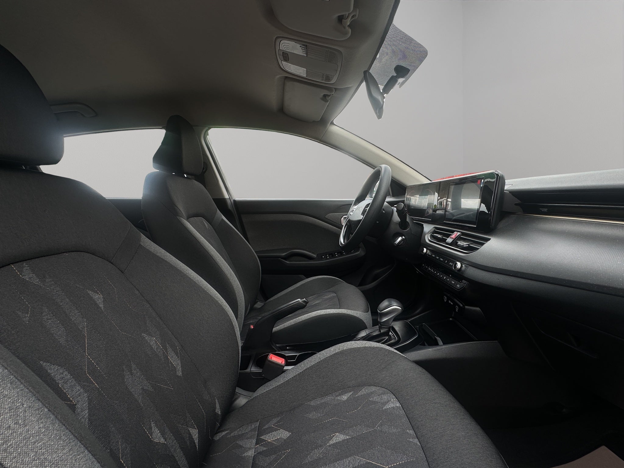 2024 Kia K3 4 pts. L, 1.6l, TA, a/ac., R-15