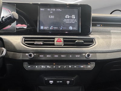 2026 Kia K3 5 pts. HB EX, 1.6l, TA, a/ac., RA-16