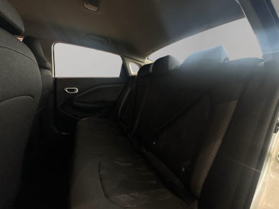 2026 Kia K3 5 pts. HB EX, 1.6l, TA, a/ac., RA-16