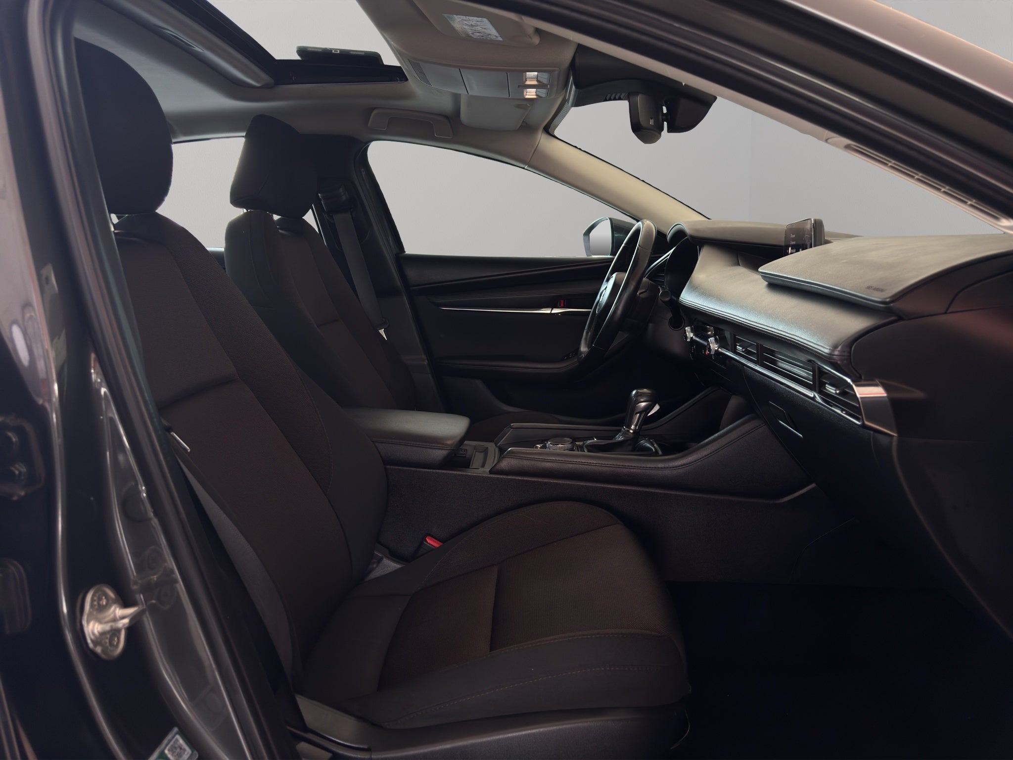 2023 Mazda Mazda 3 4 pts. i Sport, MHEV, 2.0l, TA, QC, RA-18