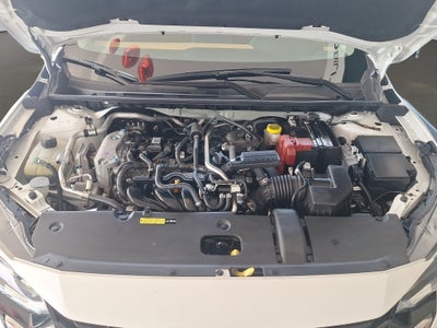 2024 Nissan Sentra 4 pts. SR Platinum, TA, a/ac. Aut., piel, QC, s. Bose, f. led, RA-18