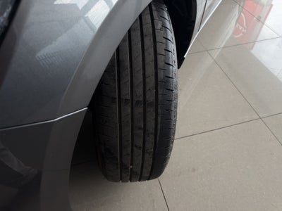 2023 Nissan Sentra 4 pts. Advance, TM6, a/ac., f. niebla, RA-16