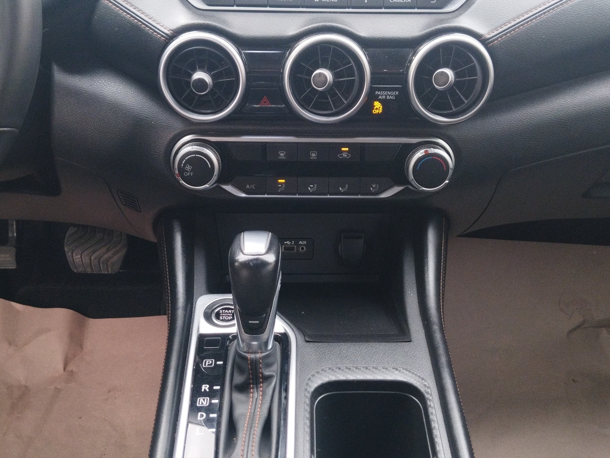 2023 Nissan Sentra SR CVT