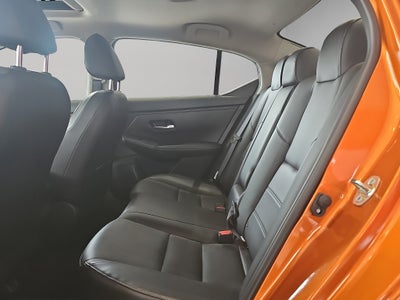 2025 Nissan Sentra 4 pts. SR Platinum, TA, a/ac. Aut., piel, QC, s. Bose, f. led, RA-18 (línea anterior)