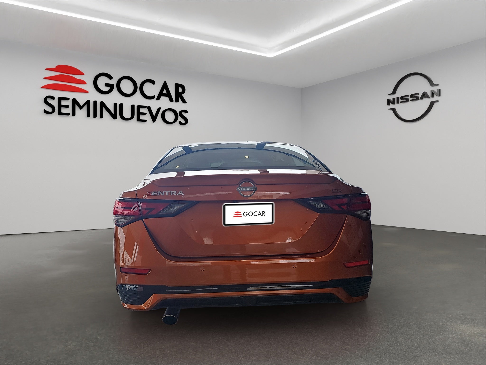 2025 Nissan Sentra 4 pts. SR Platinum, TA, a/ac. Aut., piel, QC, s. Bose, f. led, RA-18 (línea anterior)