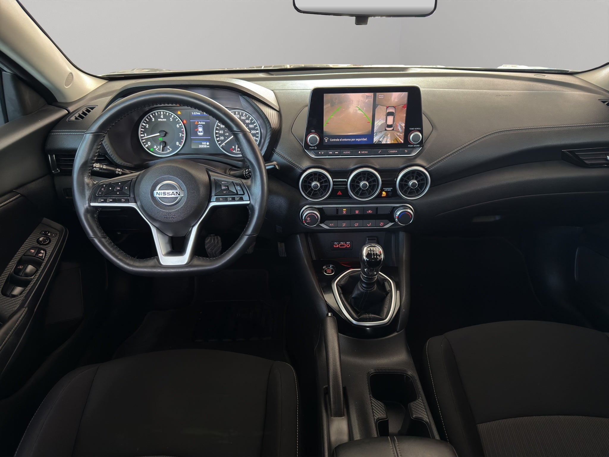 2022 Nissan Sentra 4 pts. Advance, TM6, a/ac., f. niebla, RA-16