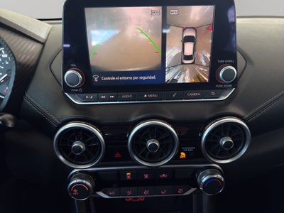 2022 Nissan Sentra 4 pts. Advance, TM6, a/ac., f. niebla, RA-16