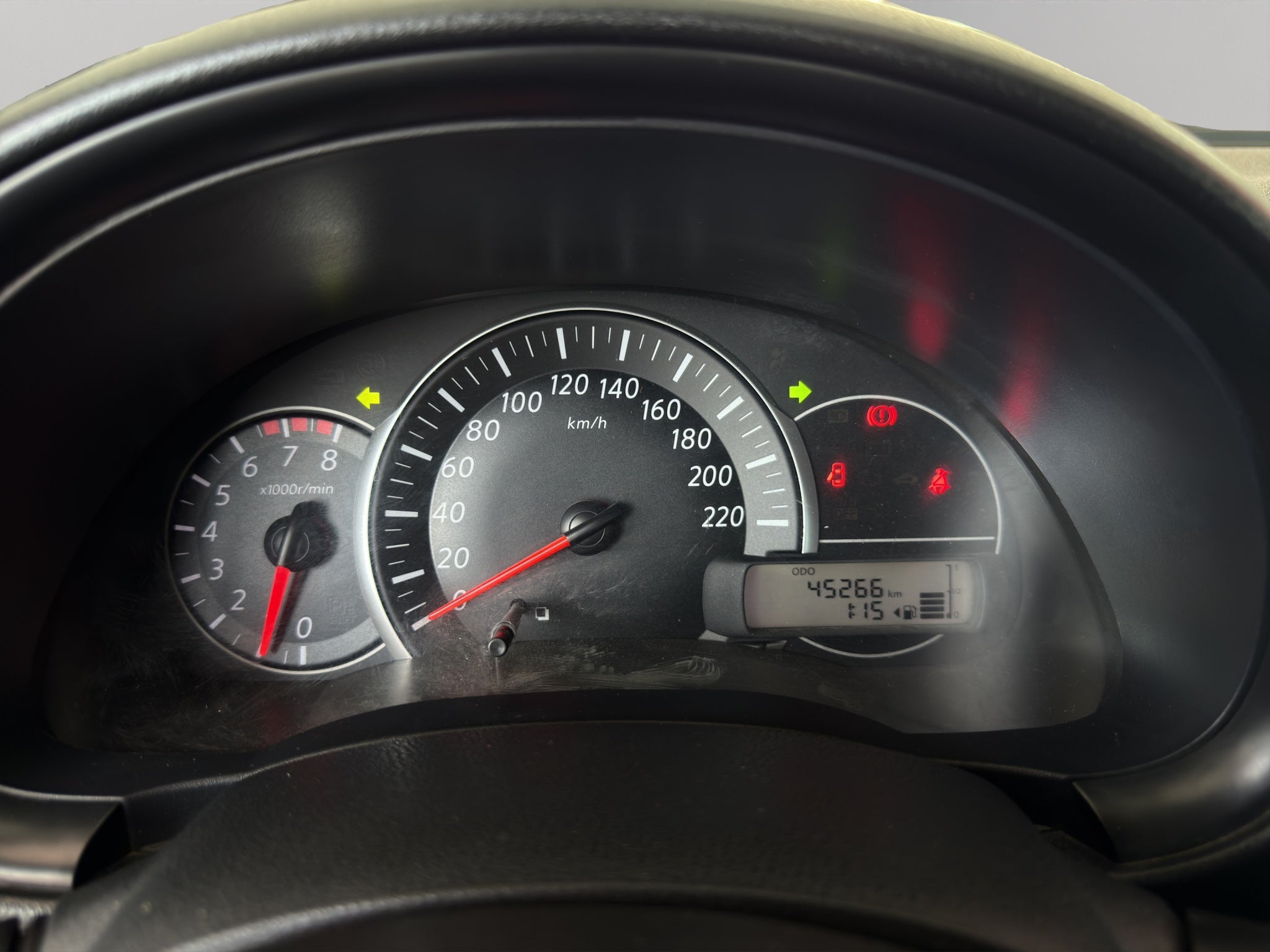 2024 Nissan March 5 pts. HB Sense, TM5, a/ac., R-14