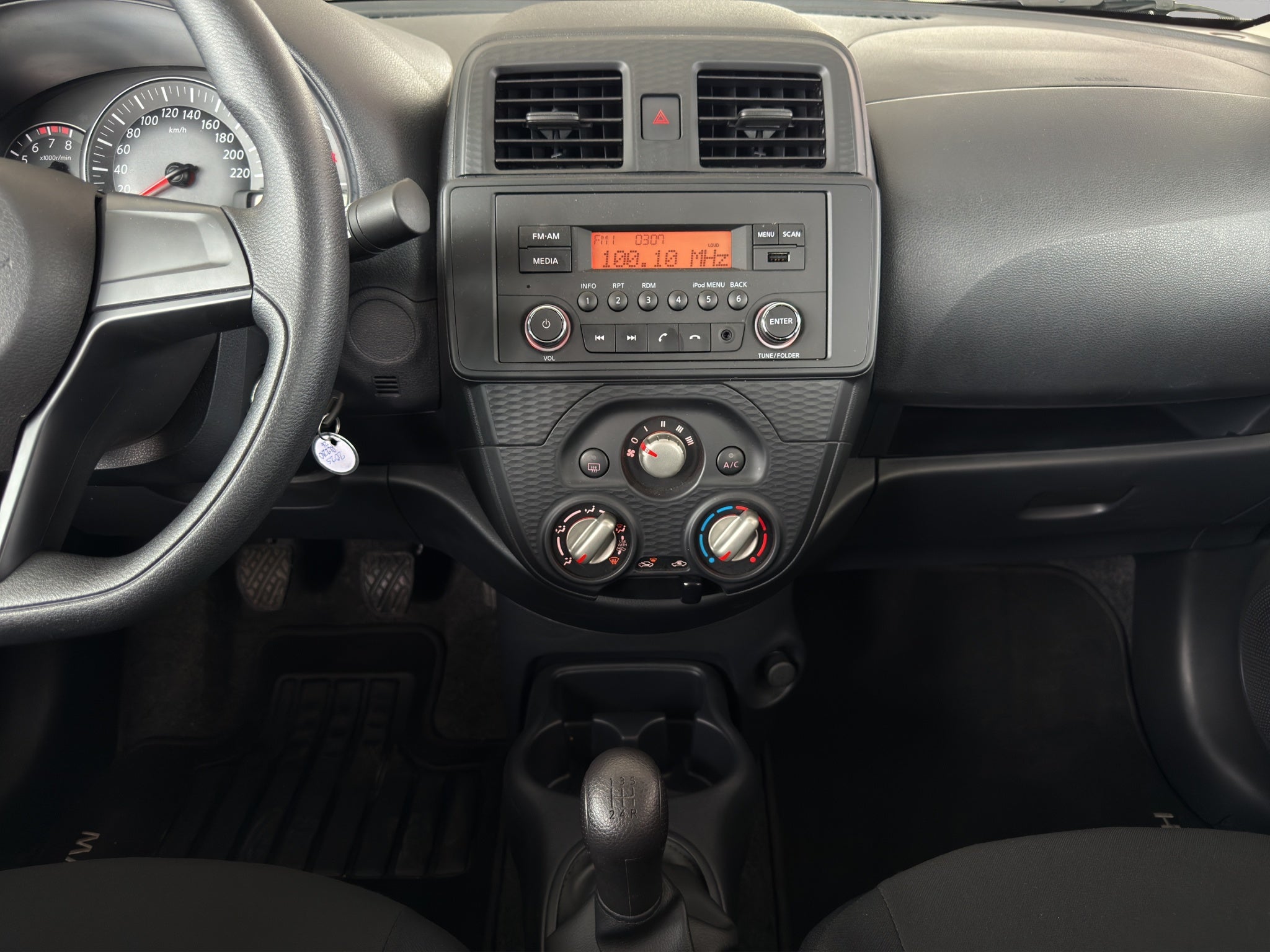 2024 Nissan March 5 pts. HB Sense, TM5, a/ac., R-14