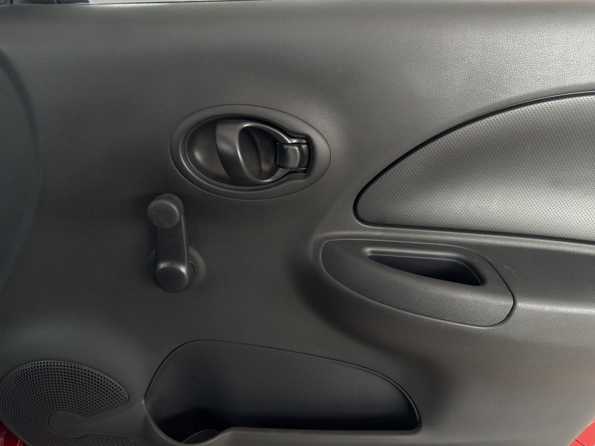 2024 Nissan March 5 pts. HB Sense, TM5, a/ac., R-14