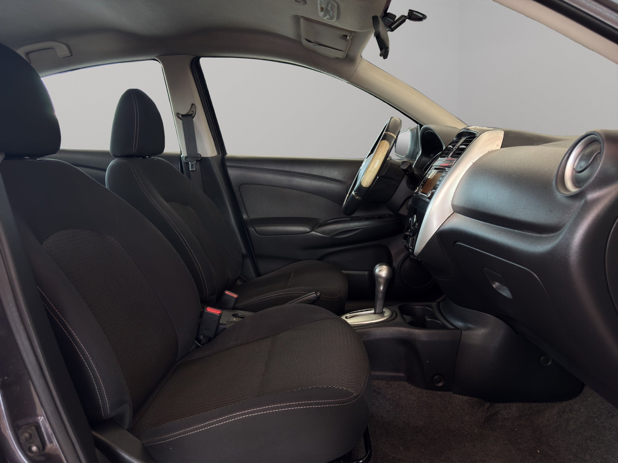 2016 Nissan Versa ADVANCE TA