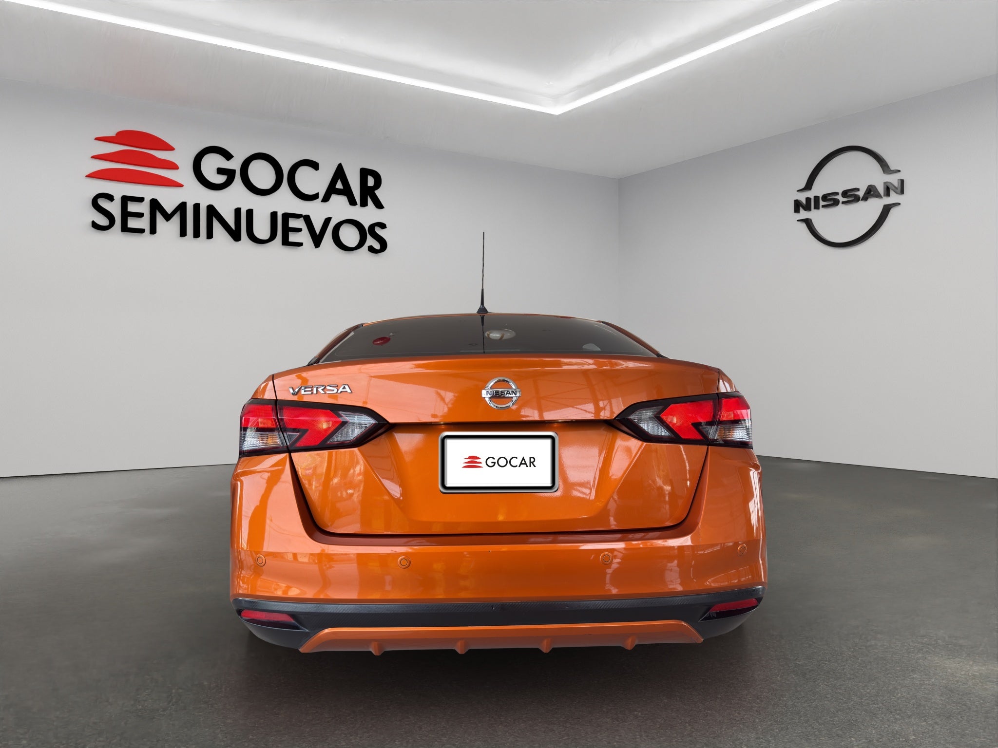 2022 Nissan Versa 4 pts. Sense, TM5, a/ac., VE, R-15 (línea anterior)