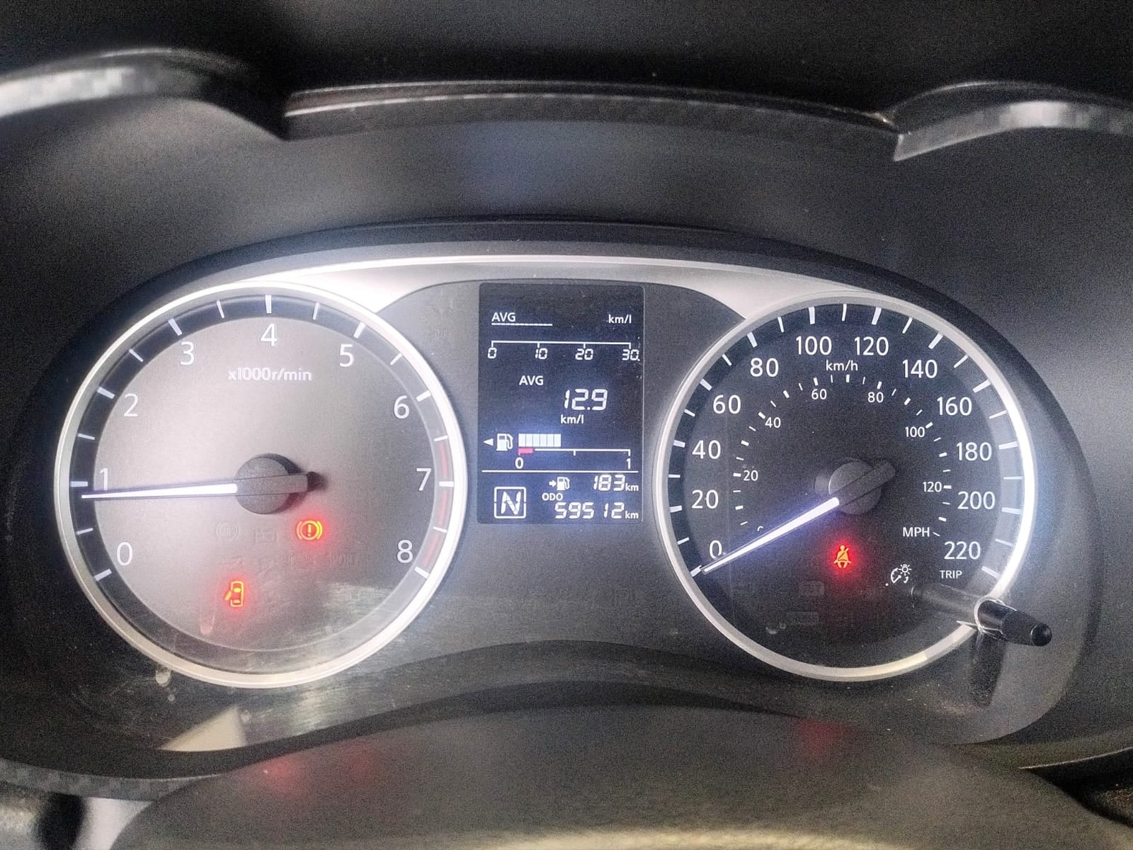 2024 Nissan Versa 4 pts. Sense, CVT, a/ac., R-15