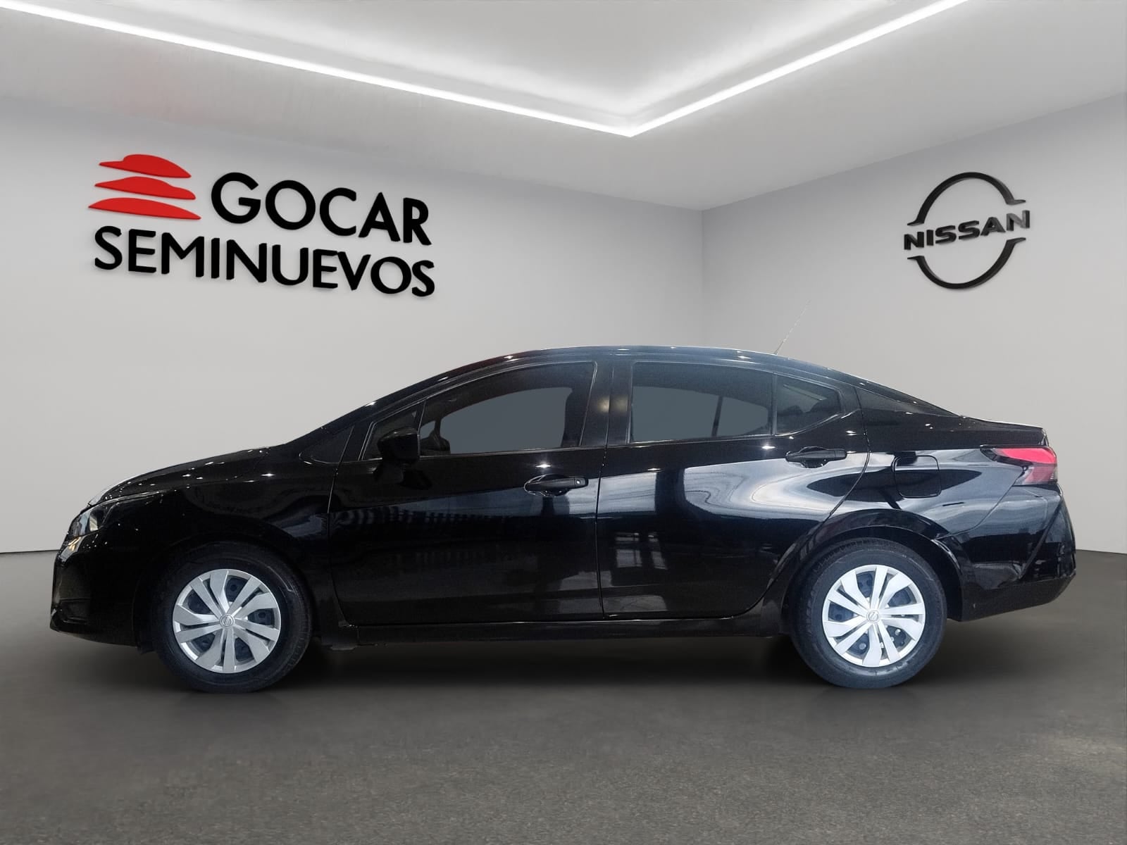 2024 Nissan Versa 4 pts. Sense, CVT, a/ac., R-15