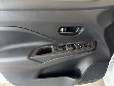 2023 Nissan Versa SENSE CVT