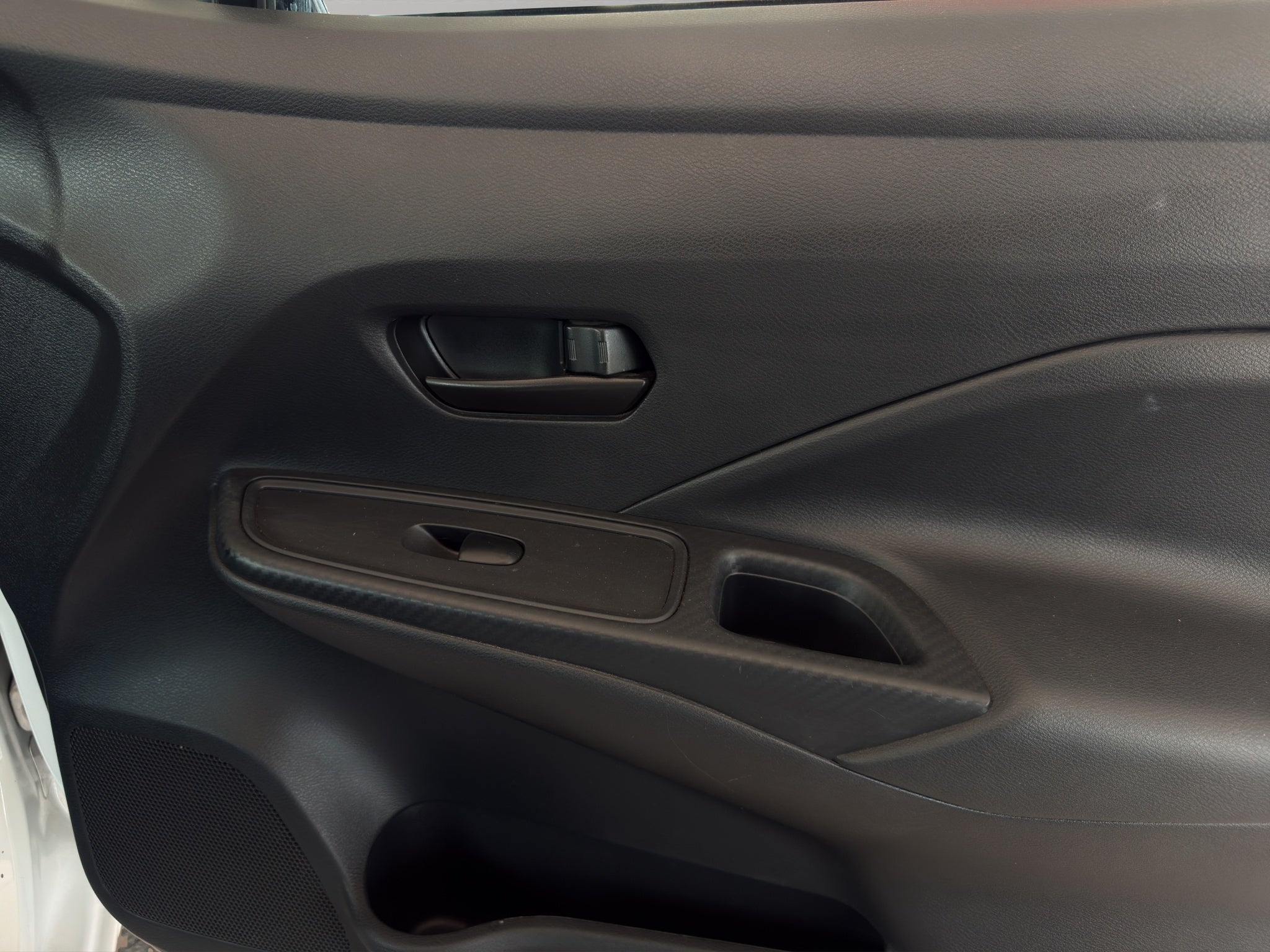 2023 Nissan Versa SENSE CVT