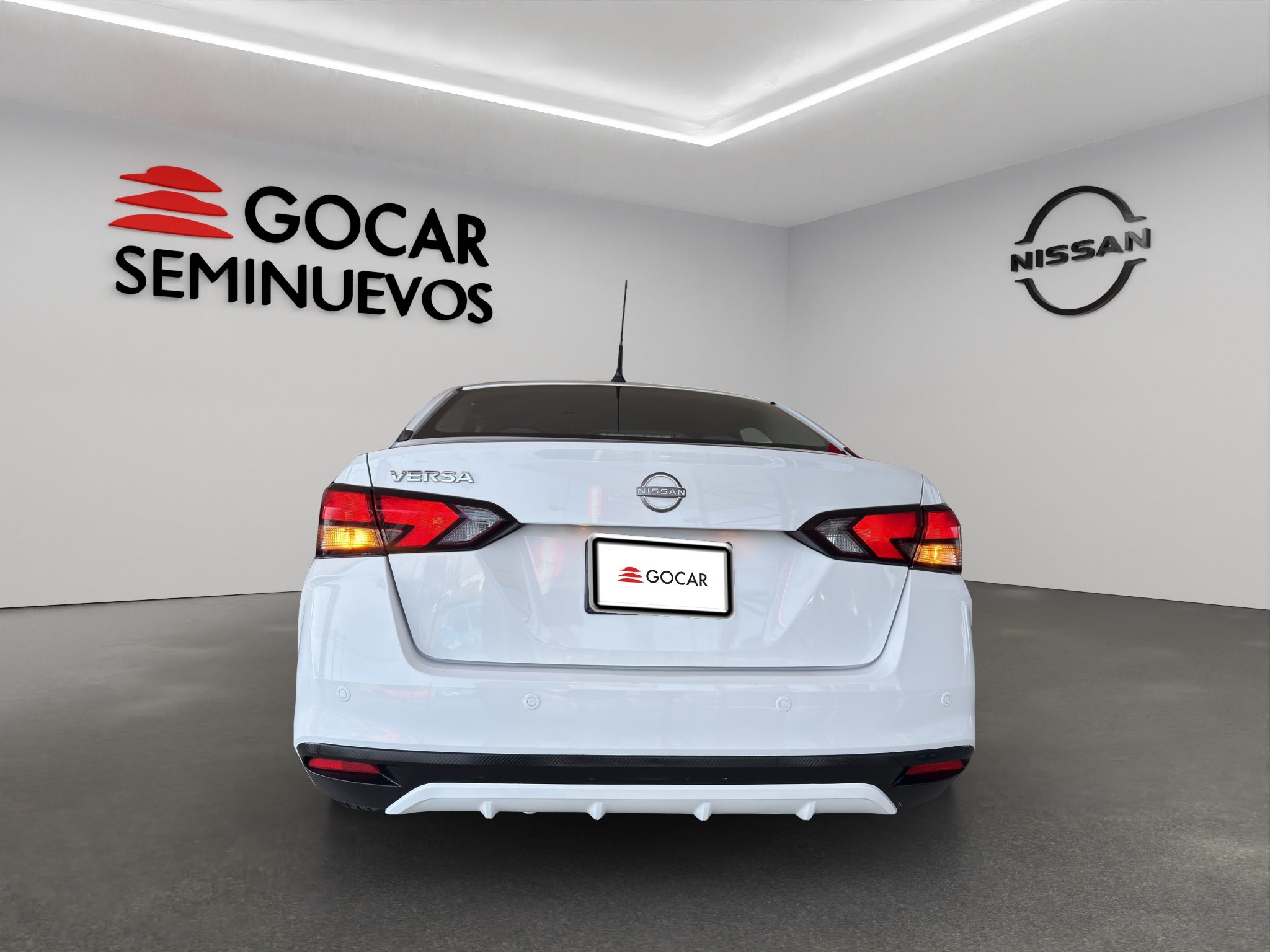 2023 Nissan Versa SENSE CVT