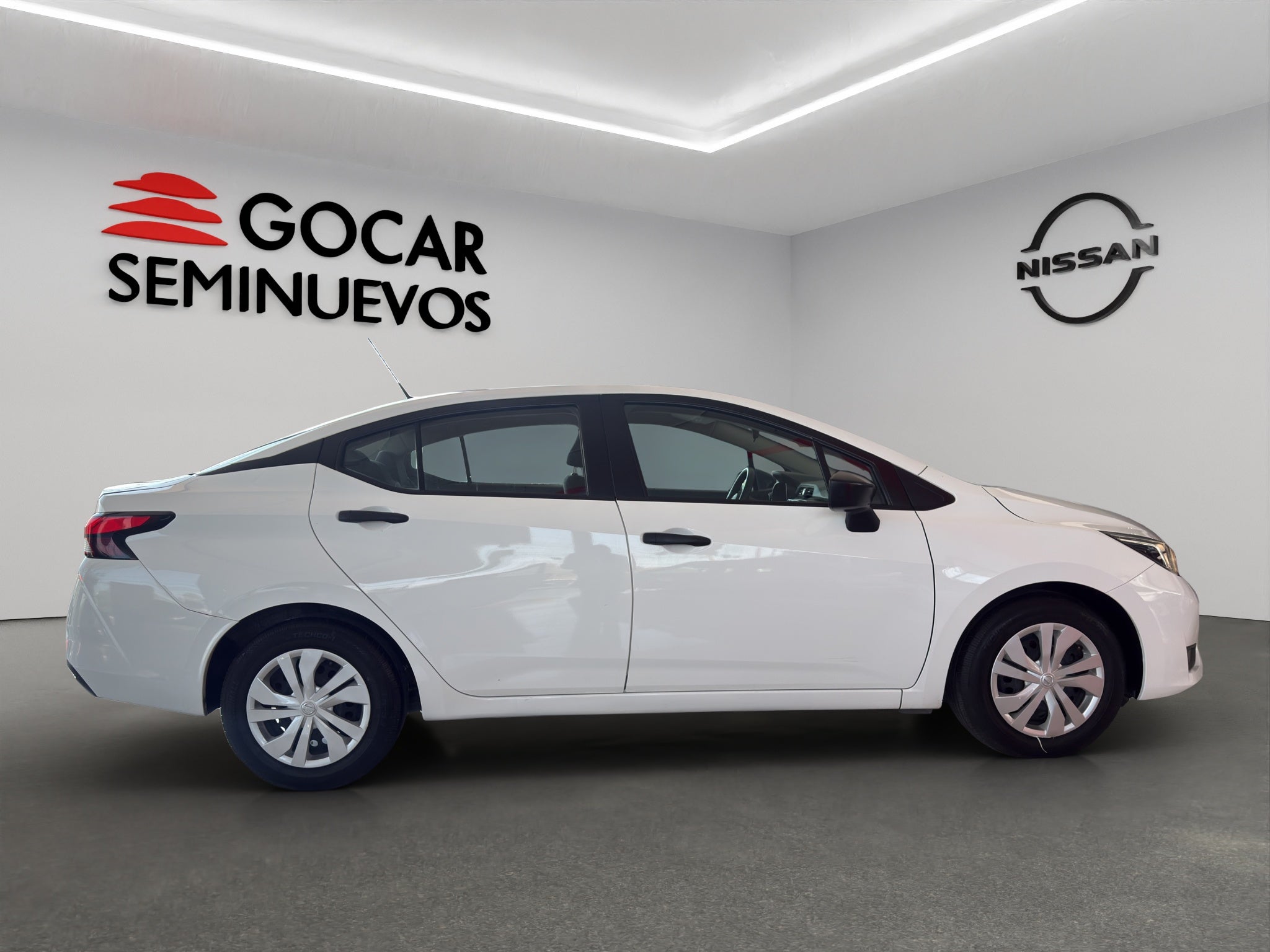 2023 Nissan Versa SENSE CVT