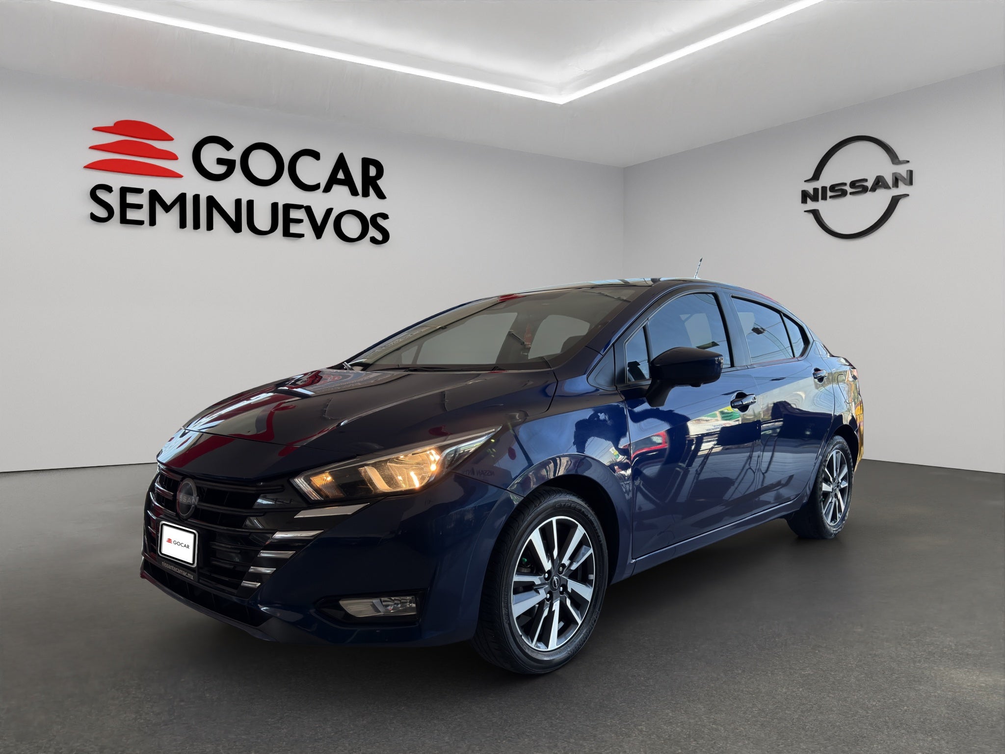 2024 Nissan Versa 4 pts. Advance, TM5, a/ac., f. niebla, RA-16