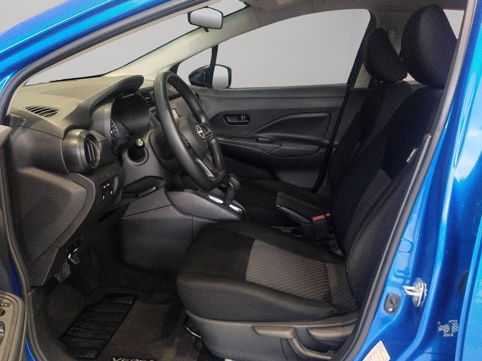 2024 Nissan Versa 4 pts. Sense, CVT, a/ac.,R-15