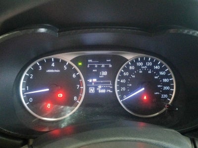 2024 Nissan Versa 4 pts. Sense, CVT, a/ac.,R-15