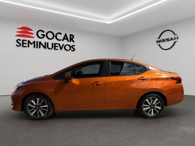 2024 Nissan Versa 4 pts. Advance, TM5, a/ac., f. niebla, RA-16