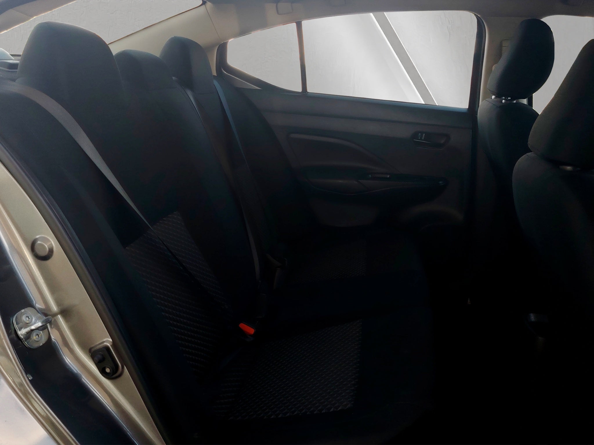 2024 Nissan Versa SENSE CVT