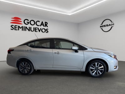 2023 Nissan Versa 4 pts. Advance, TM5, a/ac., f. niebla, RA-16 (cambio de línea)