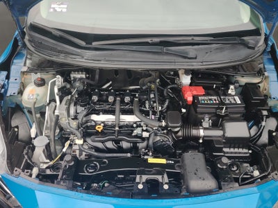 2025 Nissan Versa 4 pts. Sense, TM5, a/ac., R-15 (línea anterior)