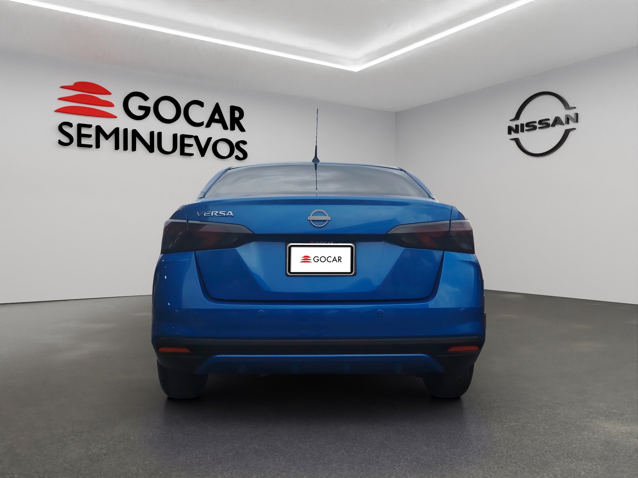 2025 Nissan Versa 4 pts. Sense, TM5, a/ac., R-15 (línea anterior)