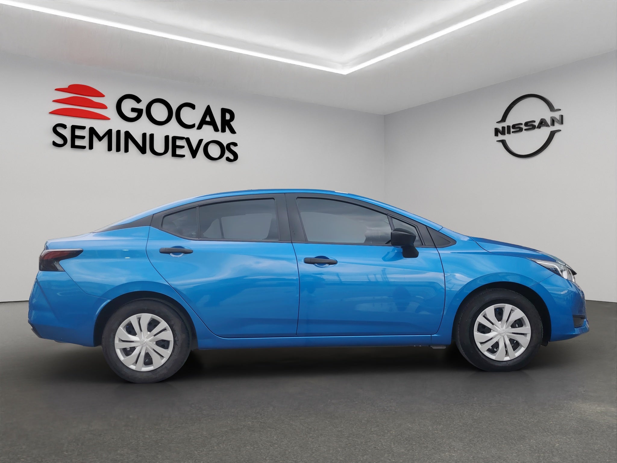 2025 Nissan Versa 4 pts. Sense, TM5, a/ac., R-15 (línea anterior)