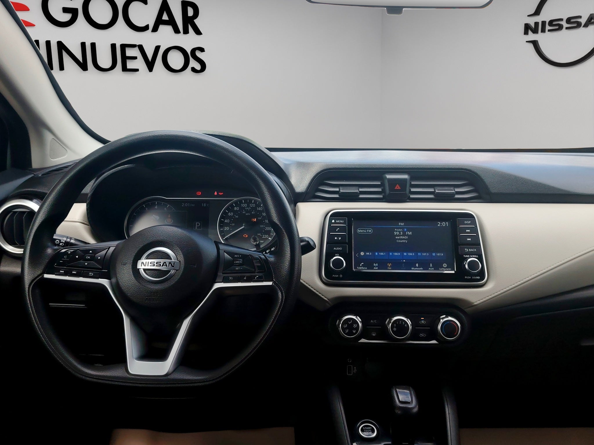 2022 Nissan Versa ADVANCE CVT