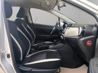 2022 Nissan Versa ADVANCE CVT