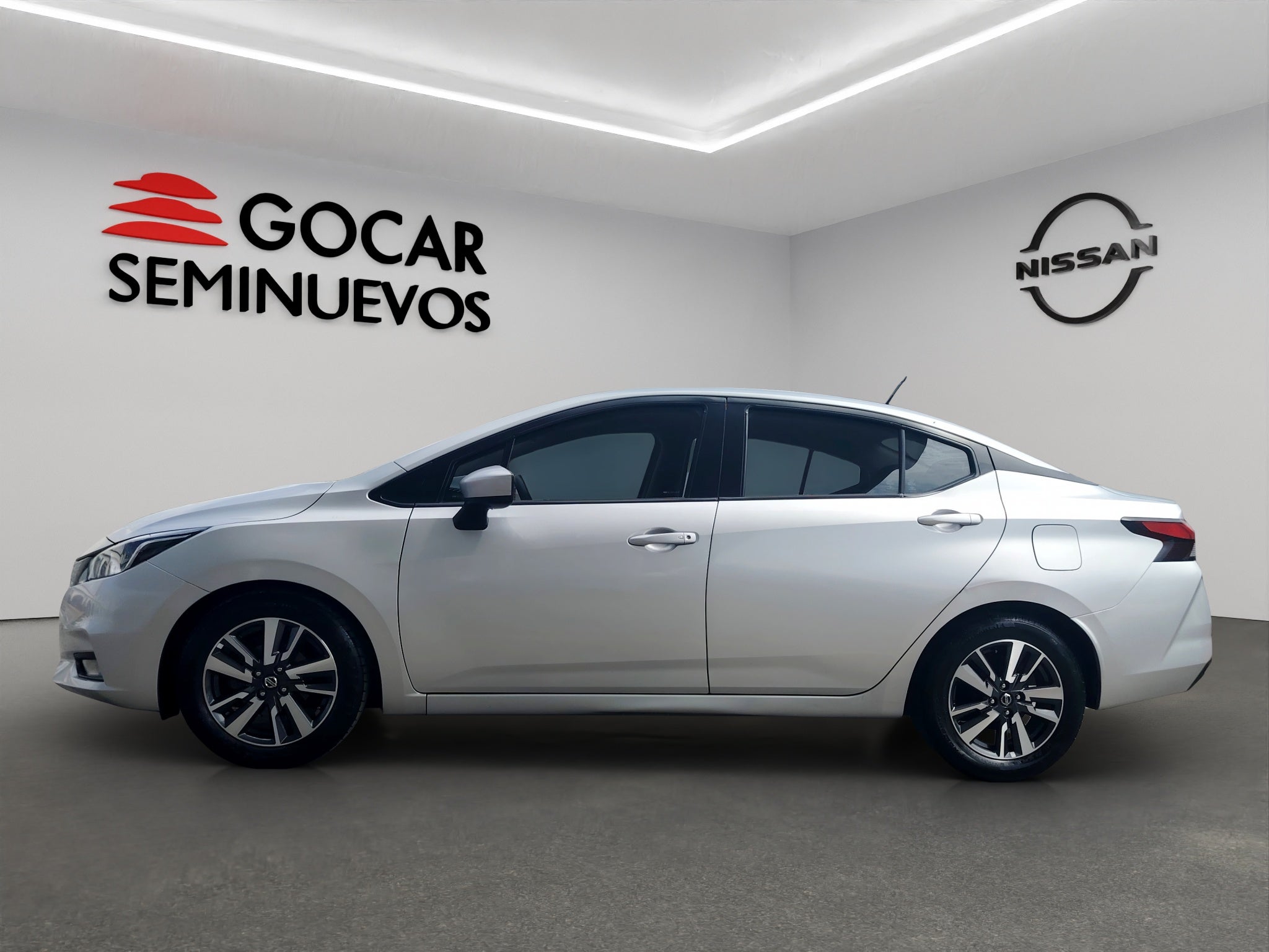 2022 Nissan Versa ADVANCE CVT
