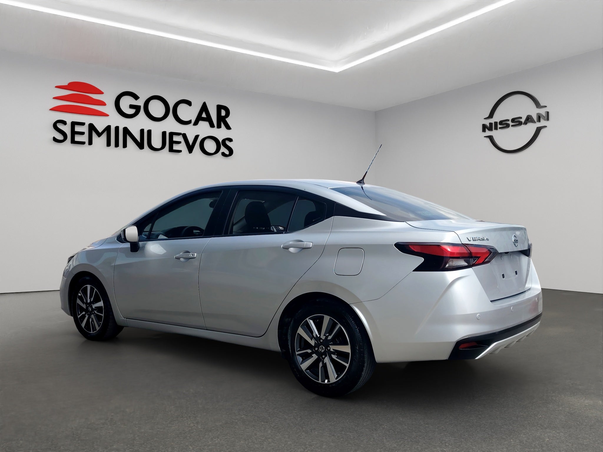 2022 Nissan Versa ADVANCE CVT