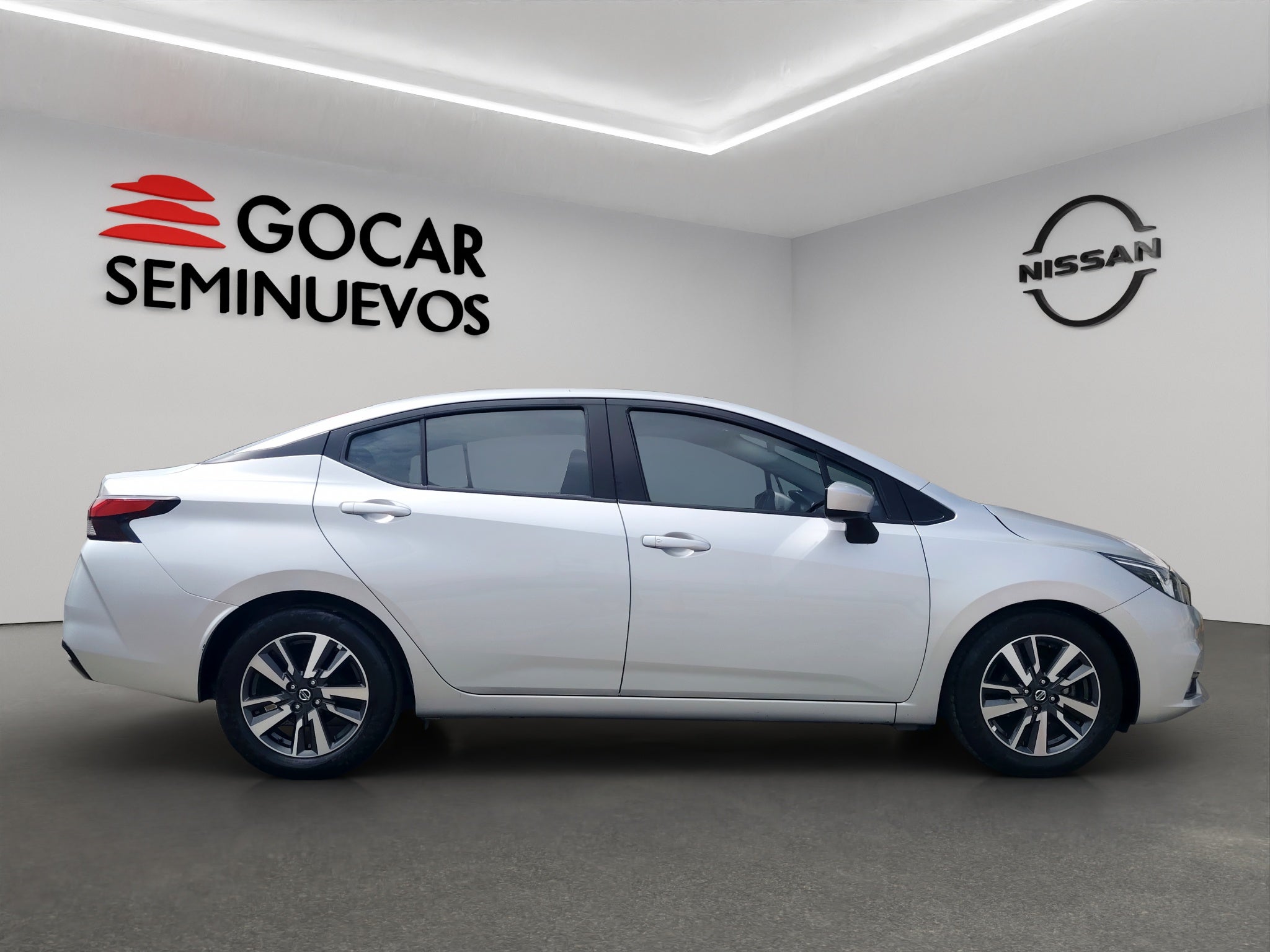 2022 Nissan Versa ADVANCE CVT