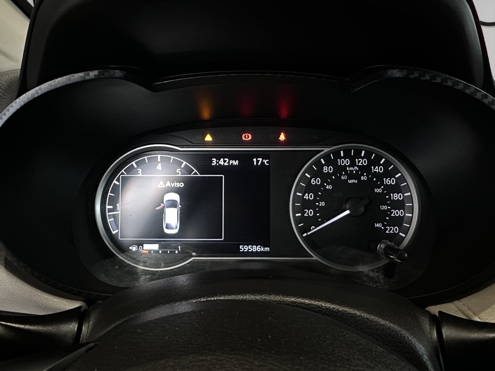 2020 Nissan Versa 4 pts. Advance, TM5, a/ac., VE, f. niebla, RA-16 (línea nueva)