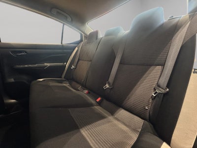 2020 Nissan Versa 4 pts. Advance, TM5, a/ac., VE, f. niebla, RA-16 (línea nueva)