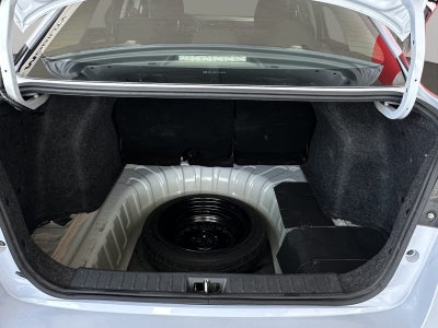 2024 Nissan Versa 4 pts. SR, TA, a/ac. Aut., f. niebla, f. led, spoiler, RA-17