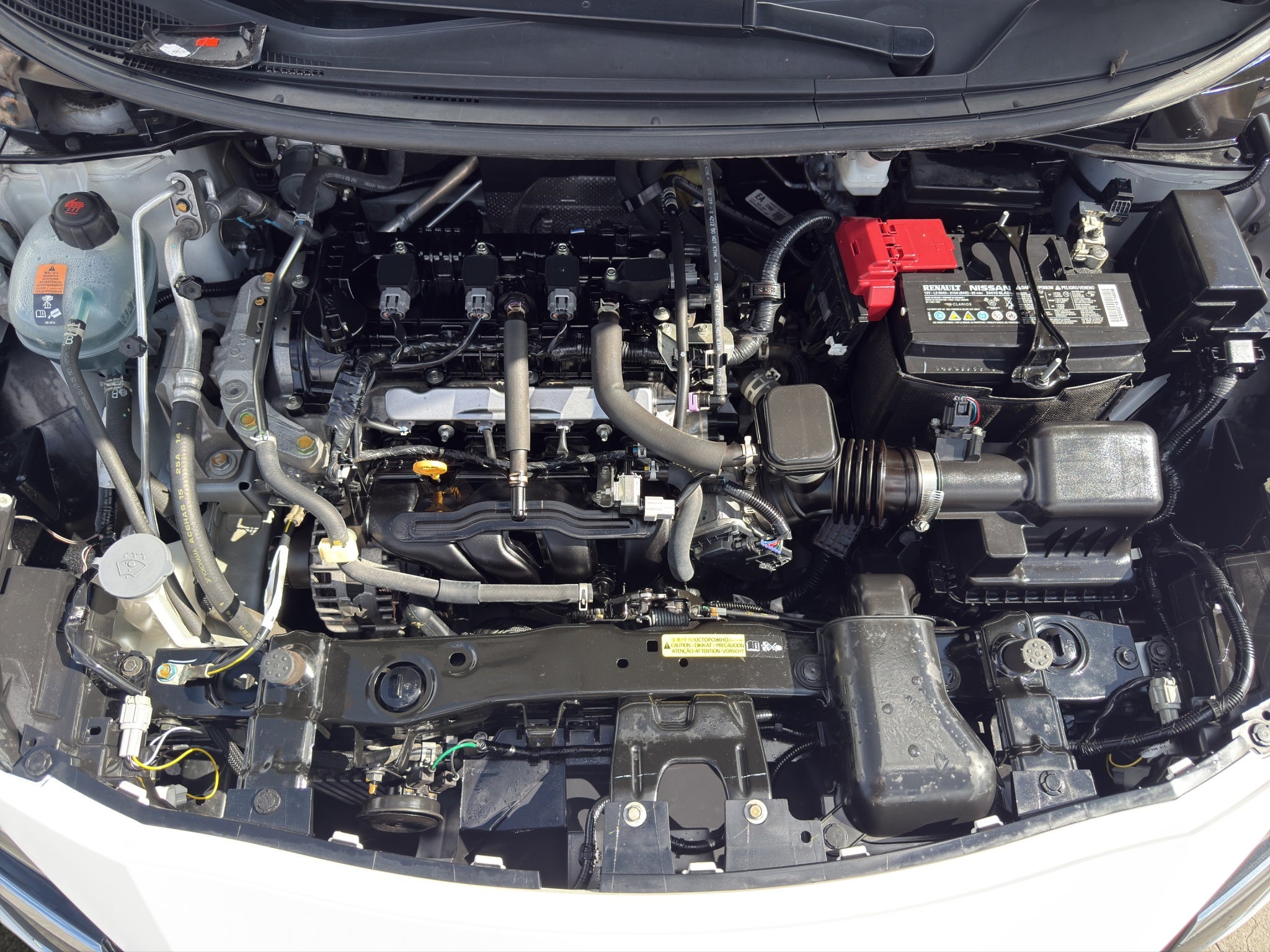 2025 Nissan Versa SENSE CVT