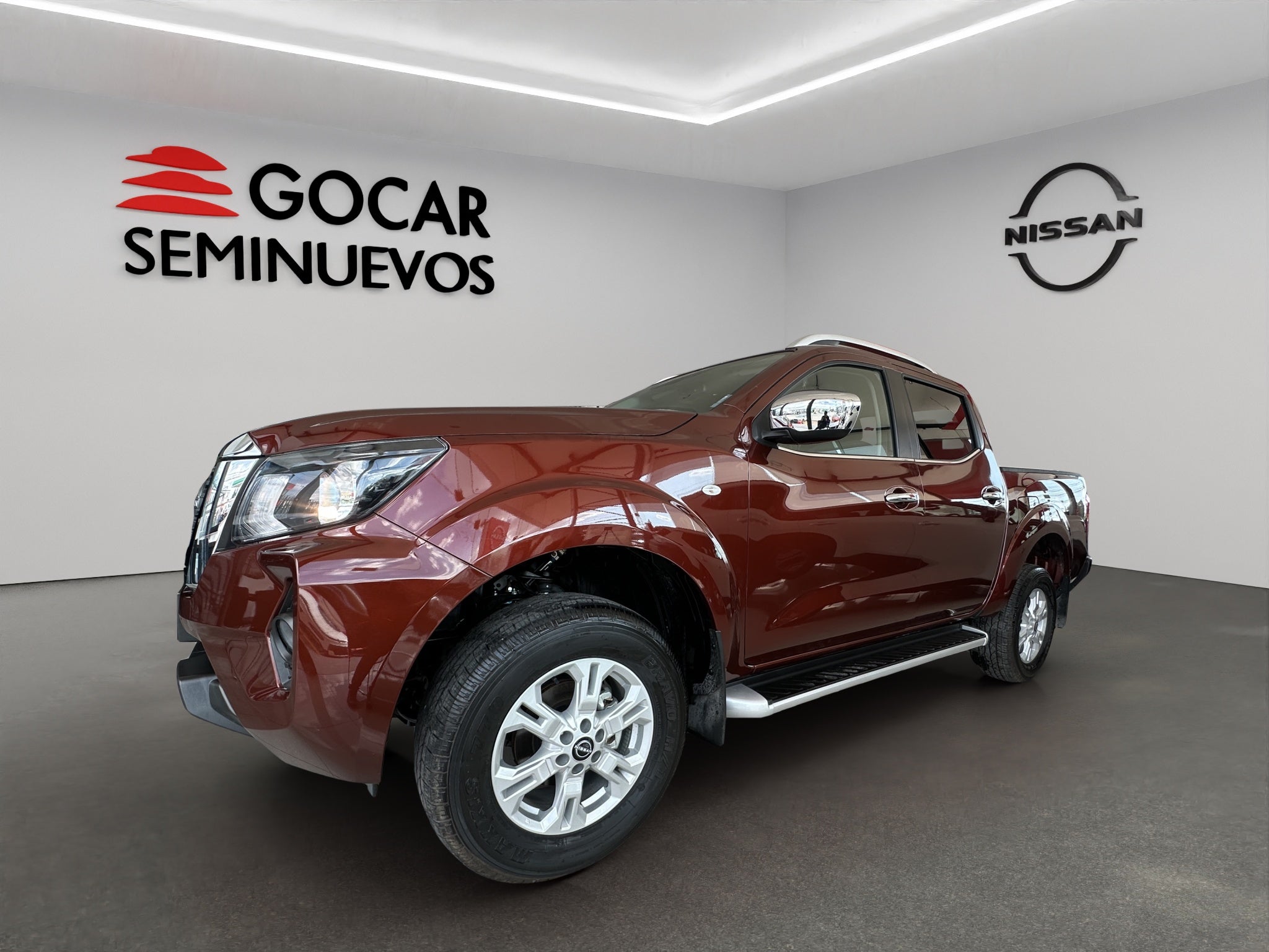 2025 Nissan Comerciales Frontier y NP 300 Frontier Pick-Up FRONTIER LE 2.5L 4 CIL, TA, 4 PTAS, 4X2, AA