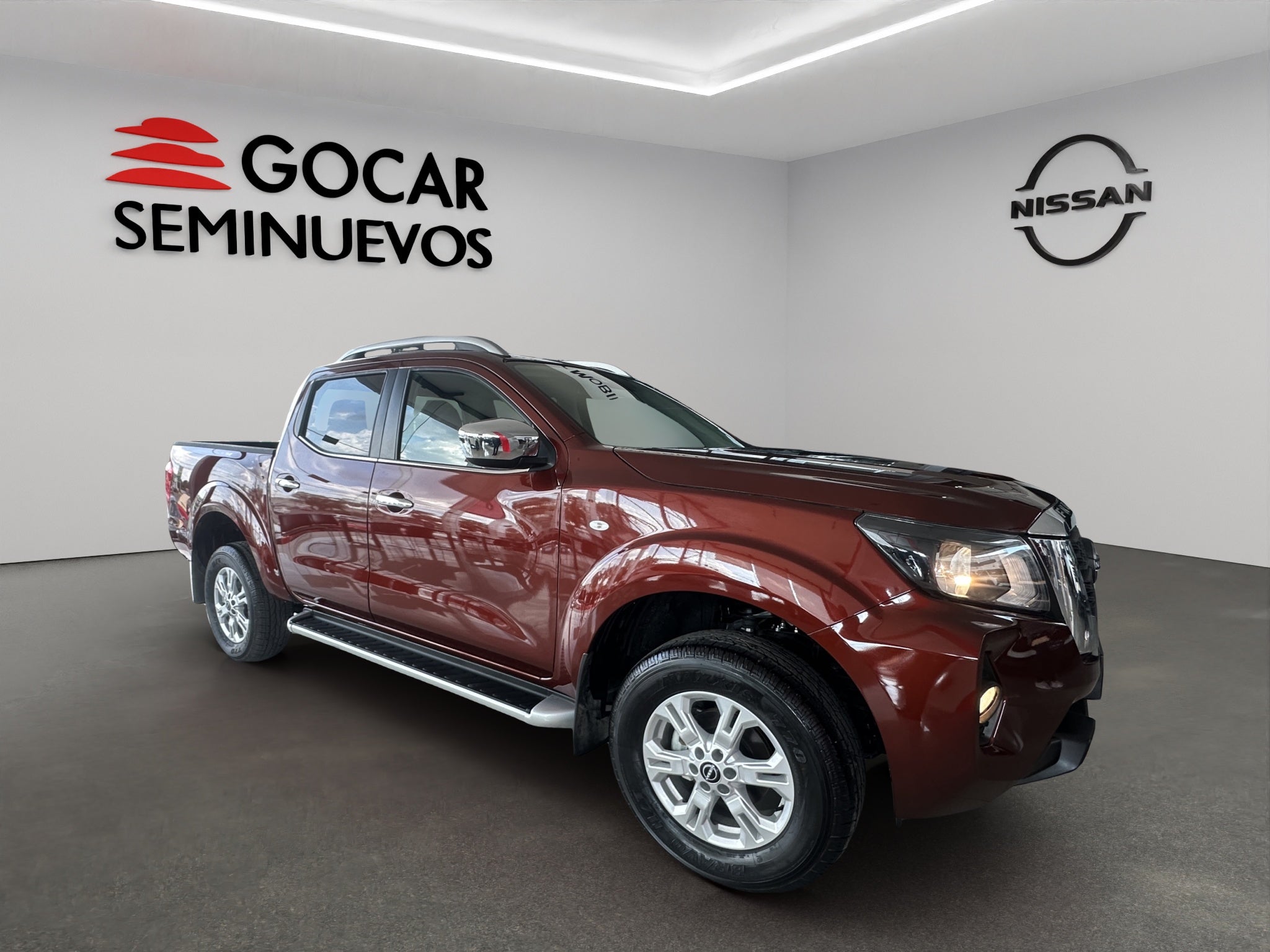 2025 Nissan Comerciales Frontier y NP 300 Frontier Pick-Up FRONTIER LE 2.5L 4 CIL, TA, 4 PTAS, 4X2, AA