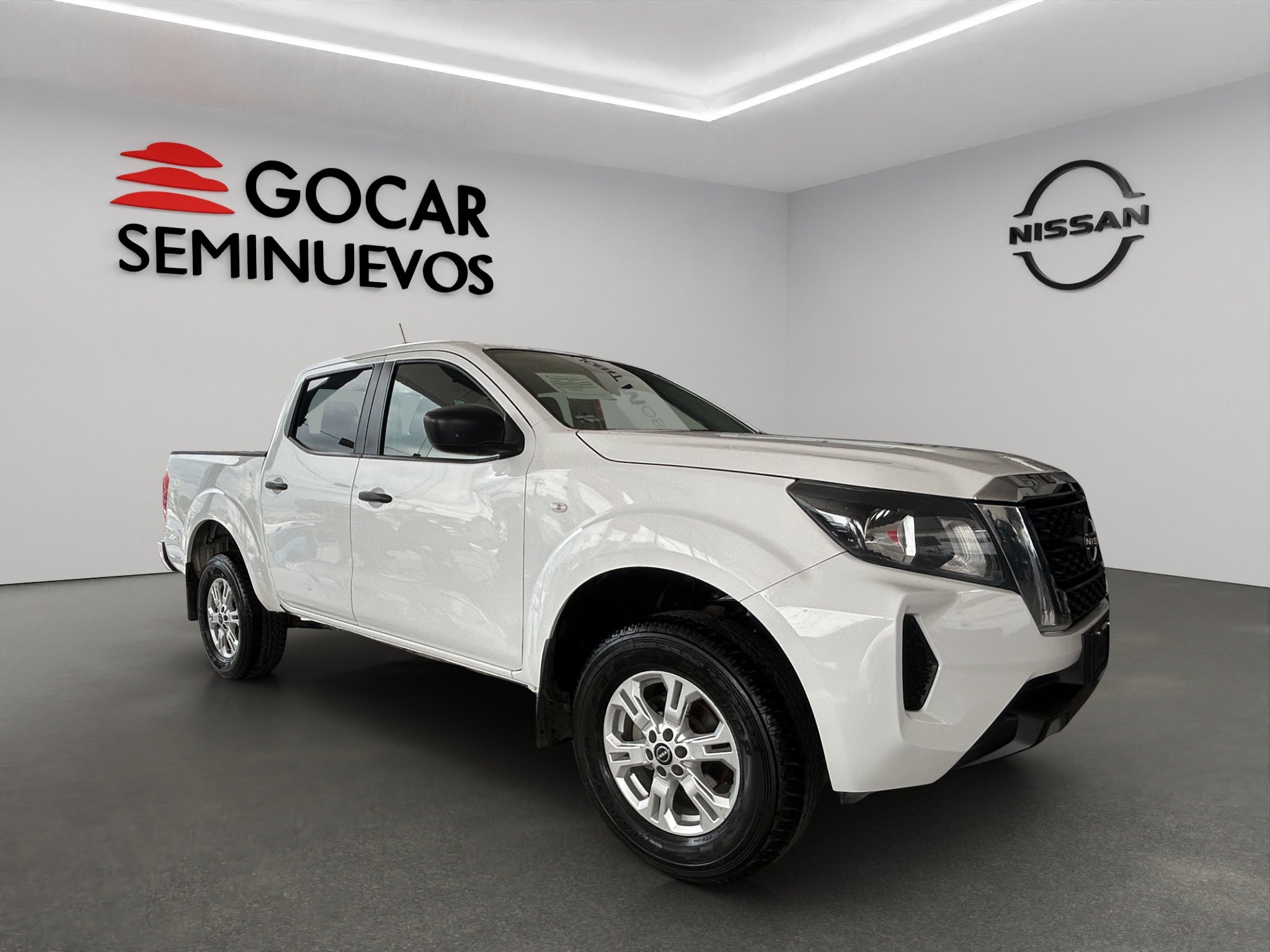 2024 Nissan Comerciales NP300 2 pts. Pick-Up, Cab. Sencilla, TM6, a/ac.
