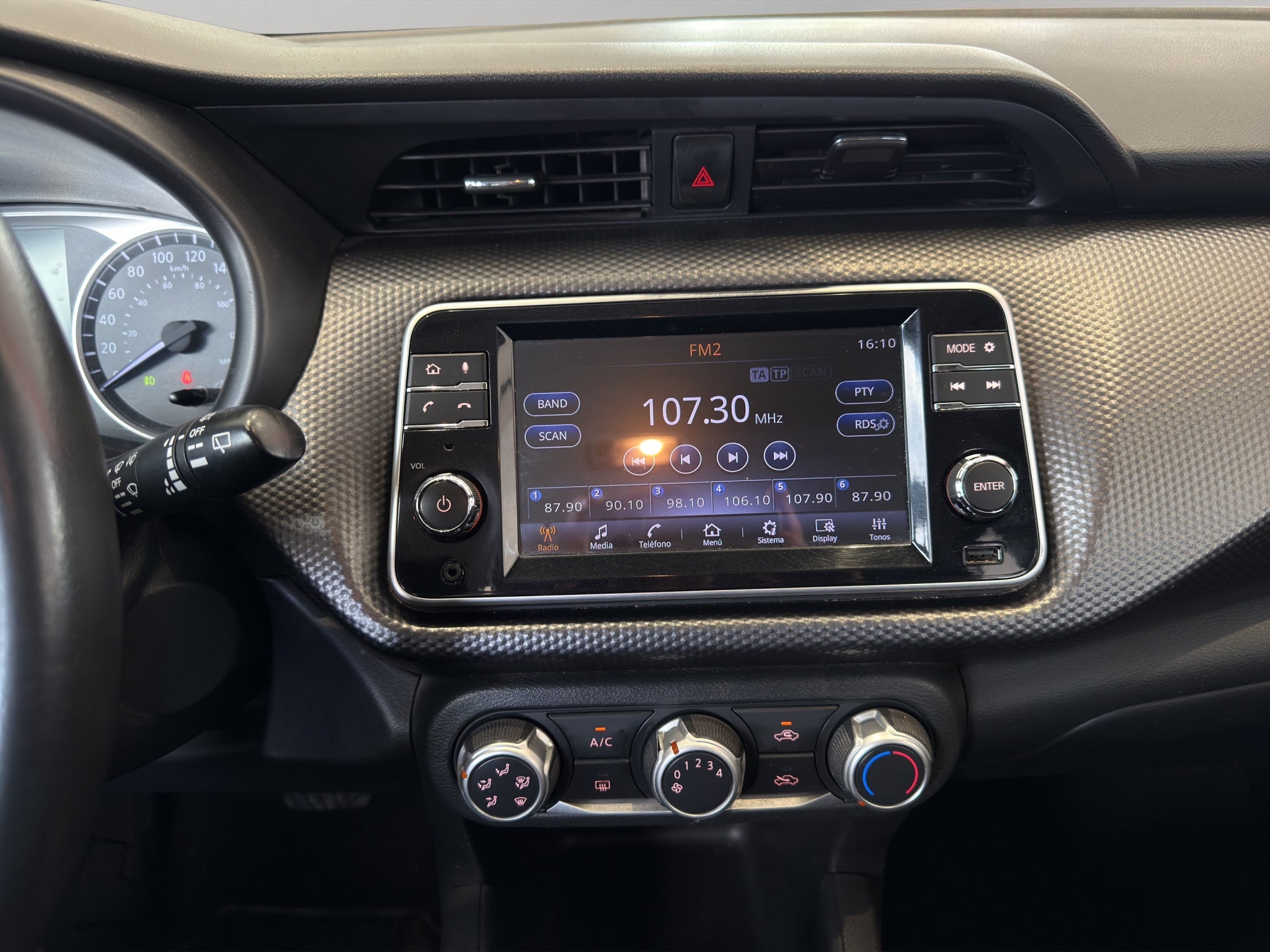 2018 Nissan Kicks VUD KICKS ADVANCE CVT A/C