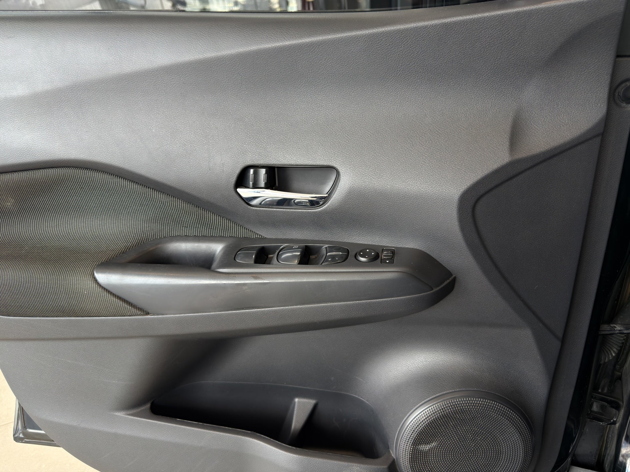 2018 Nissan Kicks VUD KICKS ADVANCE CVT A/C