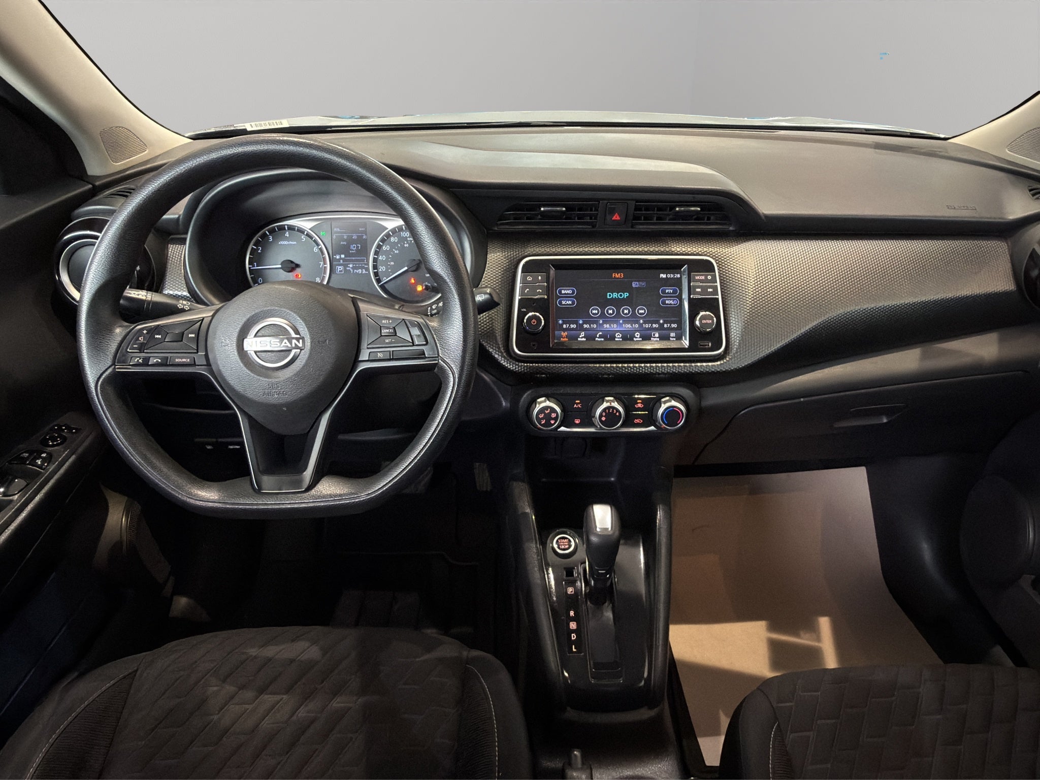 2023 Nissan Kicks VUD 5 pts. Advance, 1.6l, TM5, a/ac., VE, RA-16